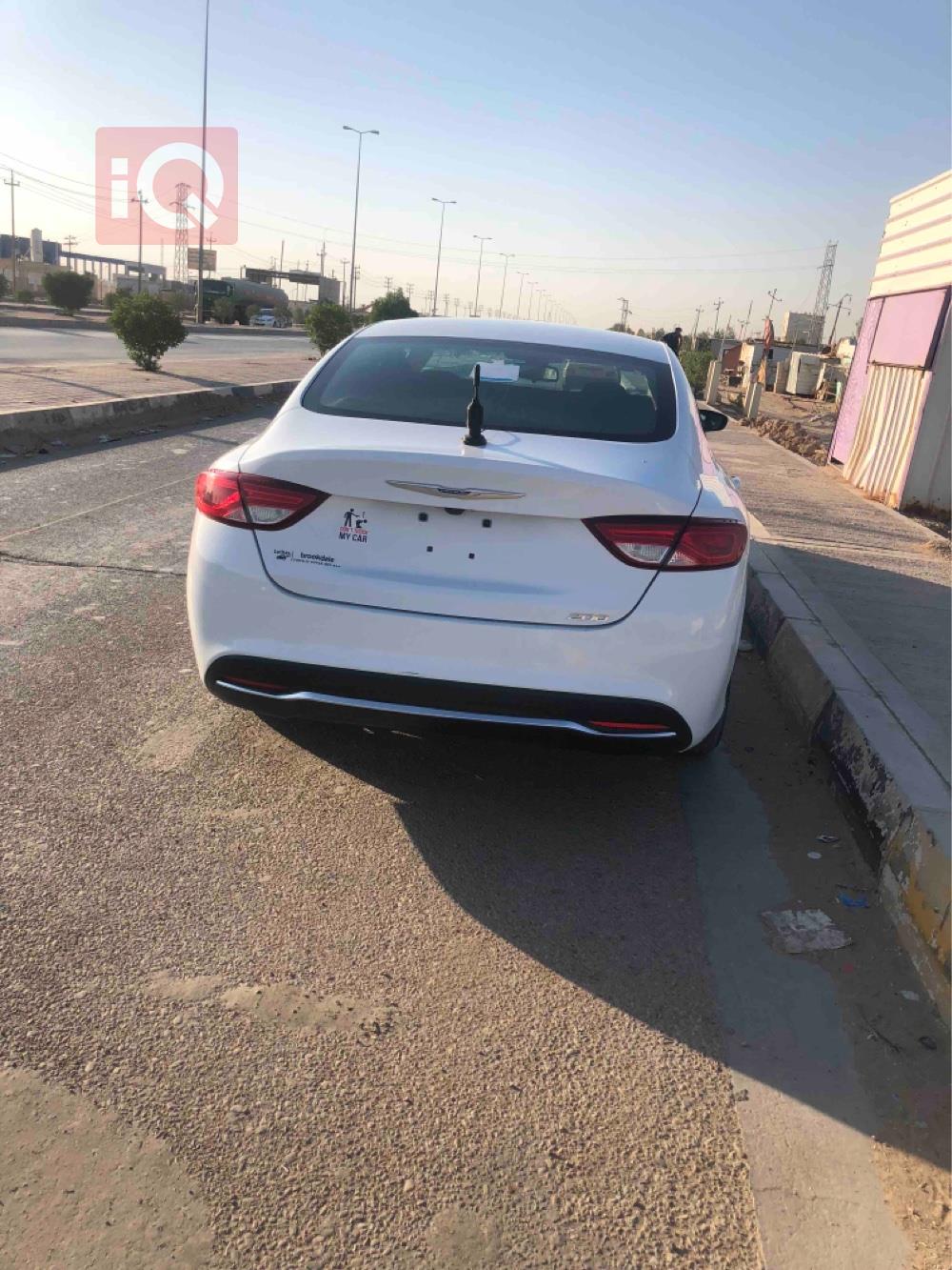 كرايسلر 200